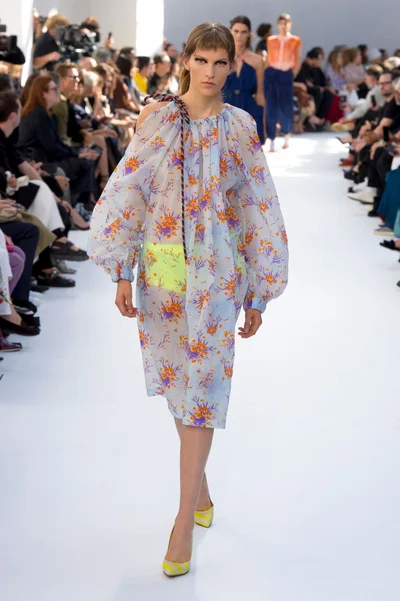 Look 31